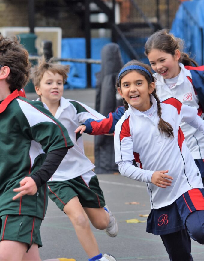 students running